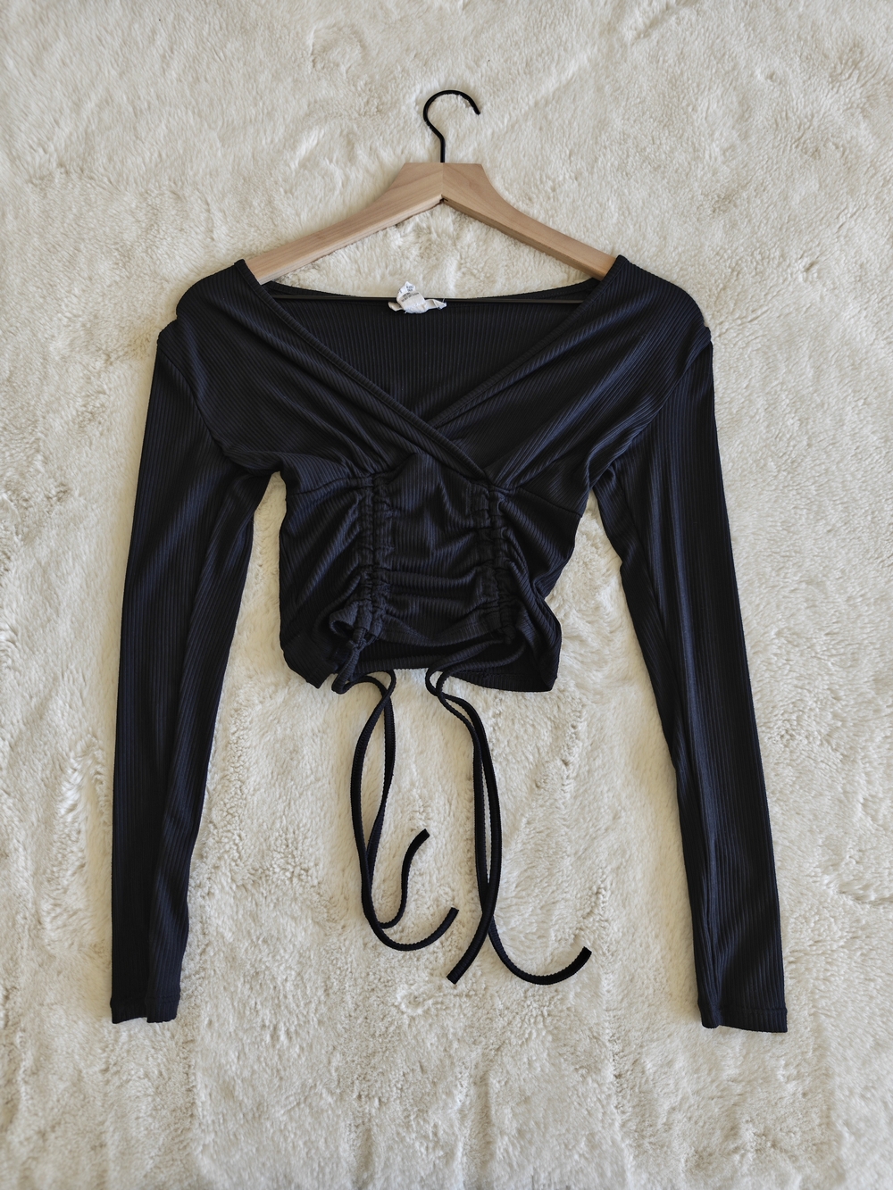 Black Ruched Drawstring Long-Sleeve Top - Women